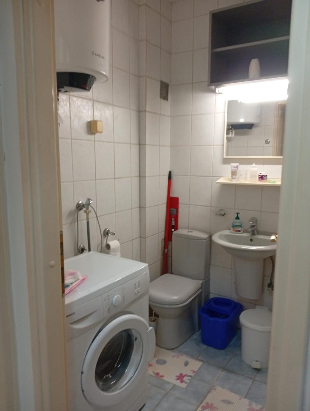 Slika 7 - 1.5 stan kod Tasine škole